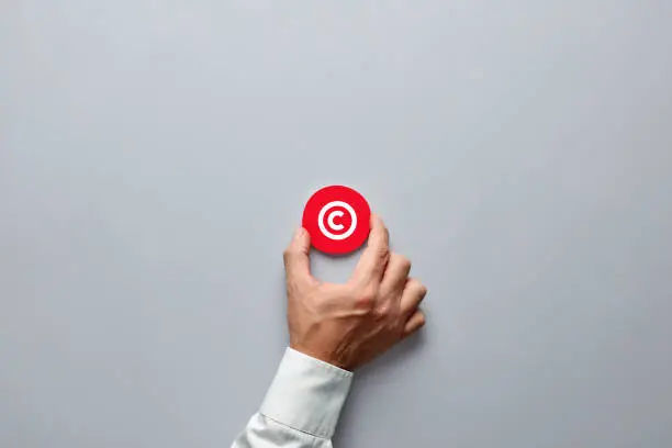 成都商标设计理当怎么掌管文字因素？